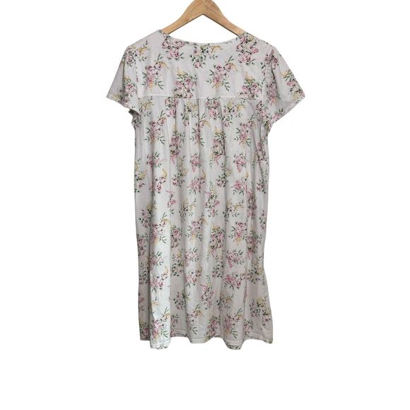 Miss Elaine Short Floral Nightgown Size LARGE Cotton Blend Short Sleeve Button - Picture 2 of 8